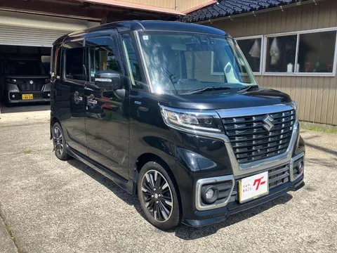 Suzuki Spacia Custom