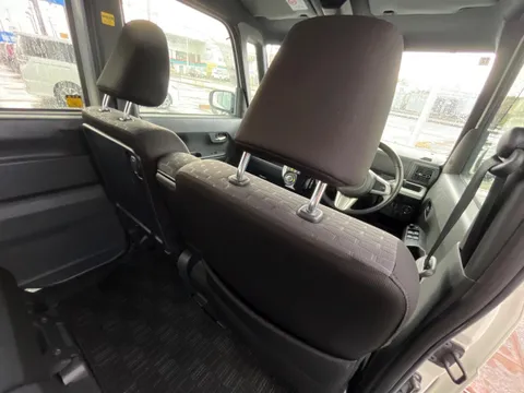 Toyota Pixis Mega