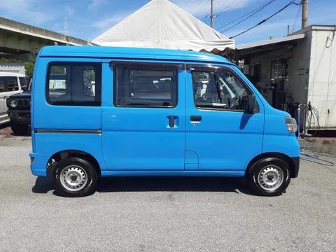 Daihatsu Hijet Cargo