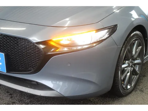 Mazda MAZDA3 Fastback