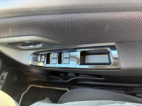 Toyota Yaris (Vitz)