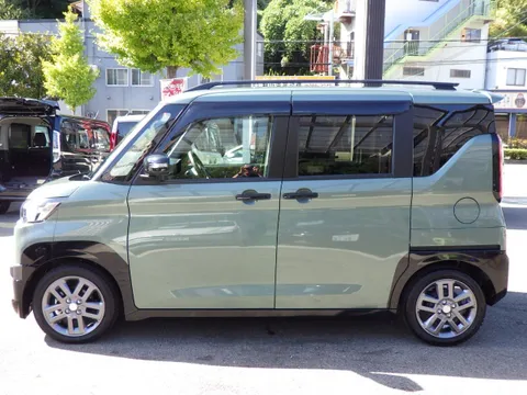 Mitsubishi Delica Mini