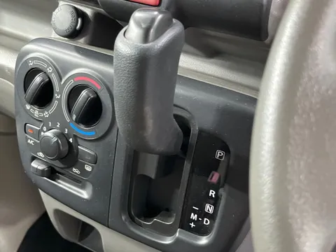 Nissan Clipper