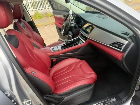 Changan CS85