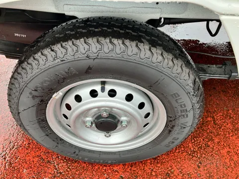 Nissan Clipper Truck