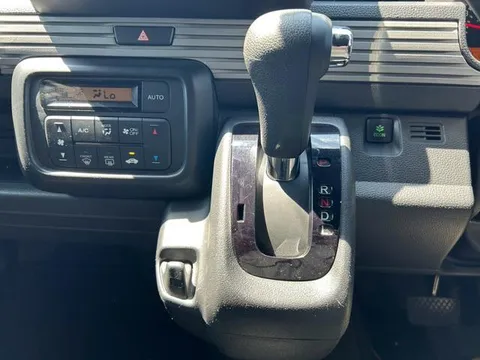 Honda N-VAN Plus Style