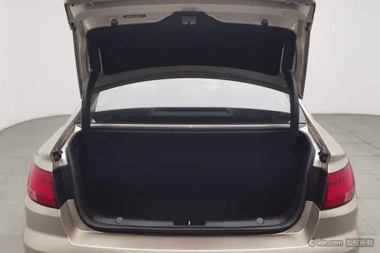 Geely Emgrand GL