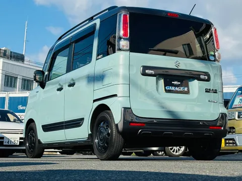 Suzuki Spacia Gear