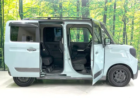 Suzuki Spacia Gear
