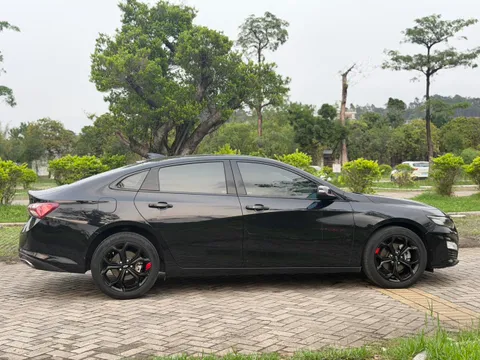 Chevrolet Malibu XL