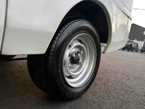 Mazda Scrum Truck