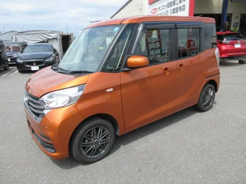 Nissan Dayz Roox