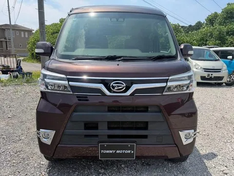 Daihatsu Atrai Wagon