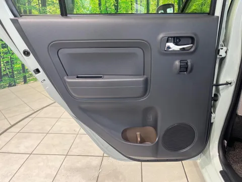 Daihatsu Mira Tocot