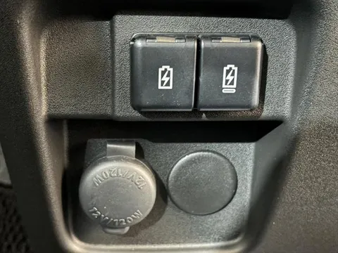 Suzuki Spacia Base