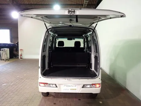 Toyota Pixis Van