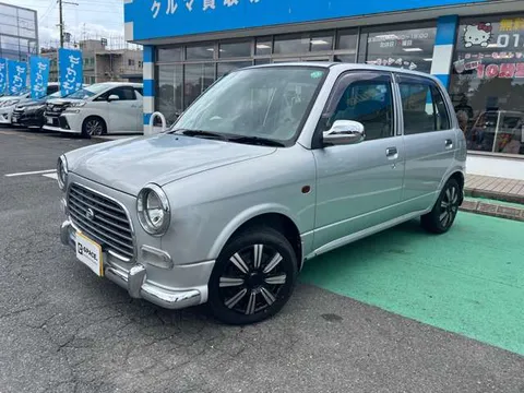 Daihatsu Mira Gino
