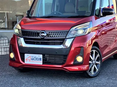 Nissan Dayz Roox