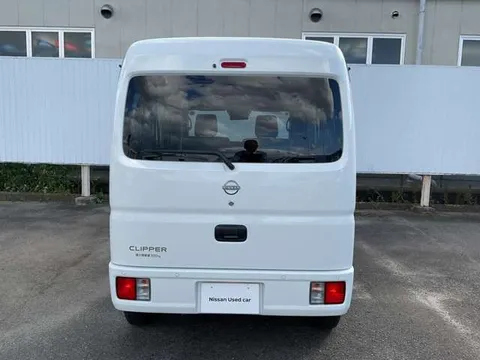 Nissan Clipper
