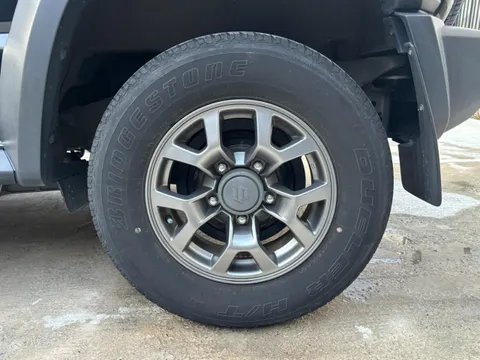 Suzuki Jimny Sierra