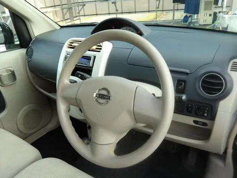 Nissan Otti
