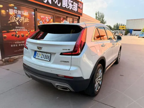 Cadillac XT4