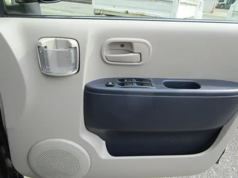 Nissan Otti