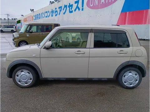Suzuki Alto Lapin