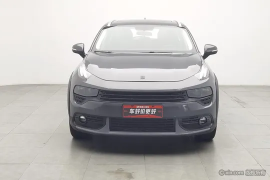 Lynk & Co 02