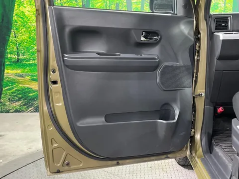 Toyota Pixis Mega