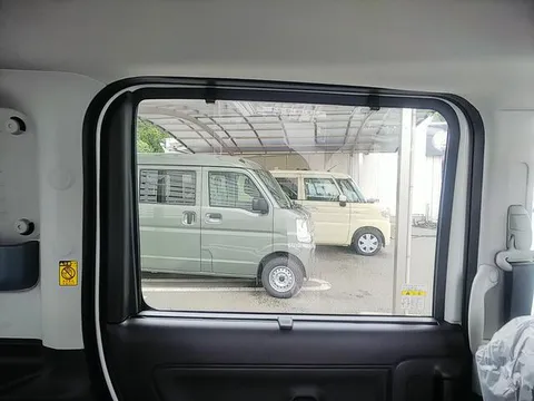 Suzuki Spacia Base