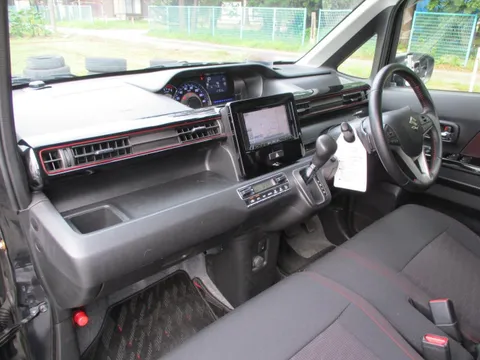 Suzuki Wagon R Stingray