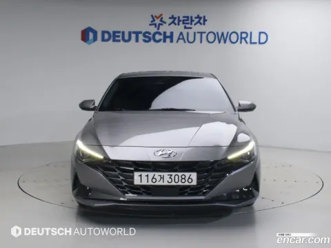 Hyundai Elantra (Avante)