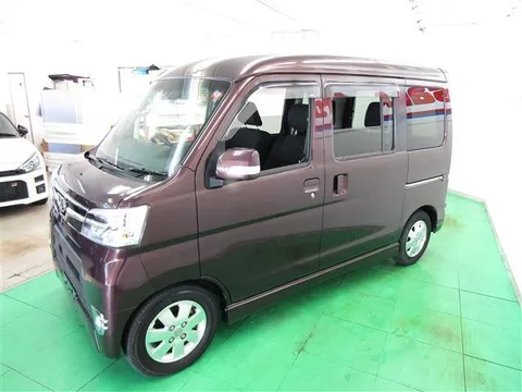Daihatsu Atrai Wagon
