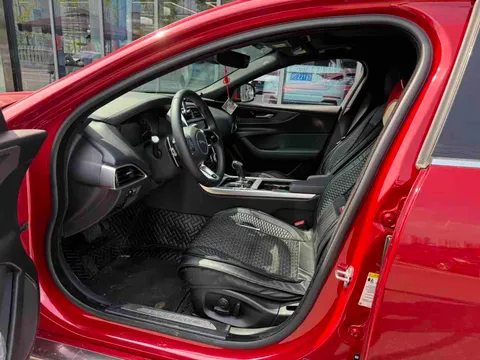 Jaguar XEL