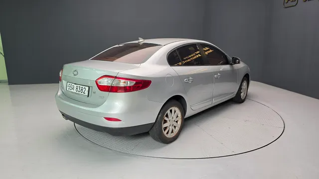 Renault SM3