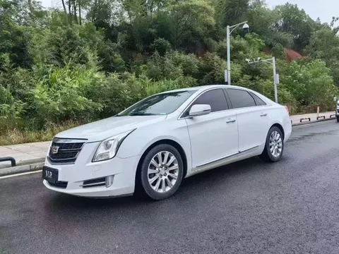 Cadillac XTS