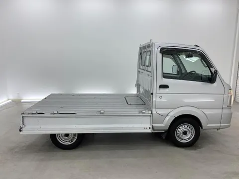 Suzuki Carry Track