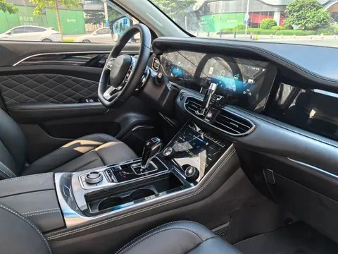 Jetour X95