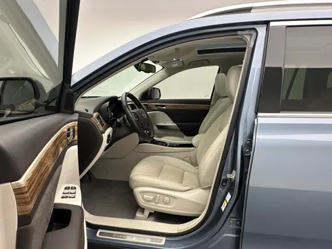 Gac GS8
