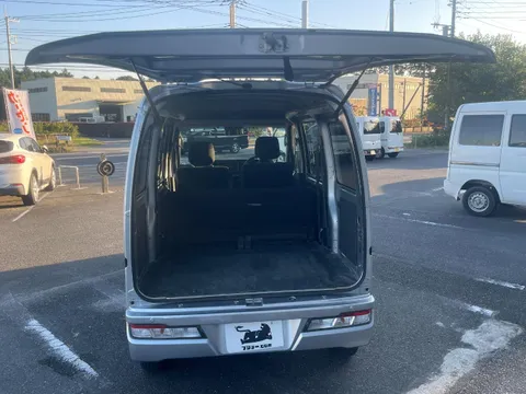 Toyota Pixis Van