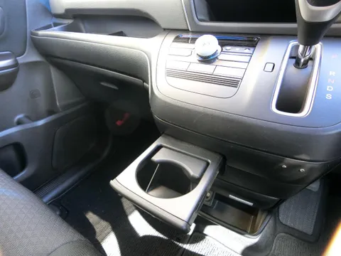 Honda Freed Plus