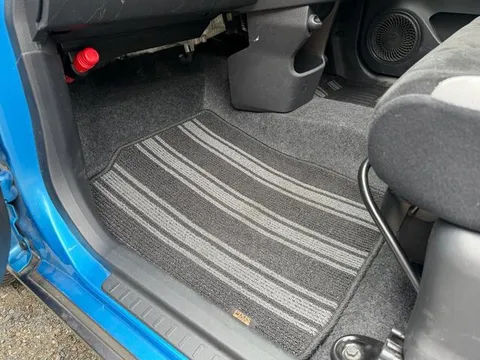 Toyota Pixis Joy