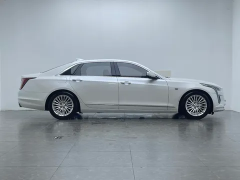 Cadillac CT6