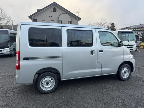 Toyota TownAce Van