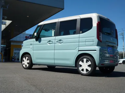 Suzuki Spacia