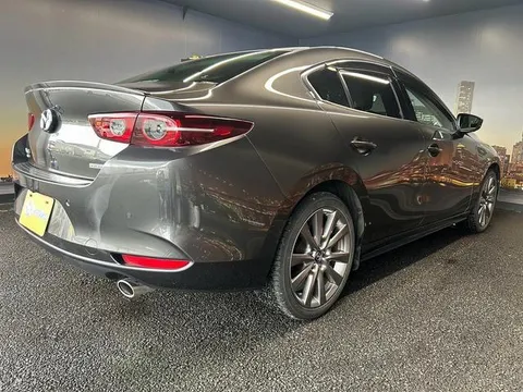 Mazda MAZDA3 Sedan