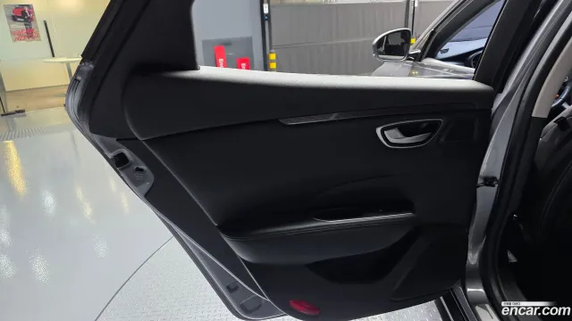 Renault Talisman (SM6)