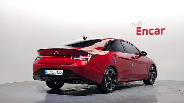 Hyundai Elantra (Avante)