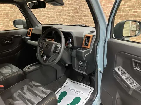 Daihatsu Taft
